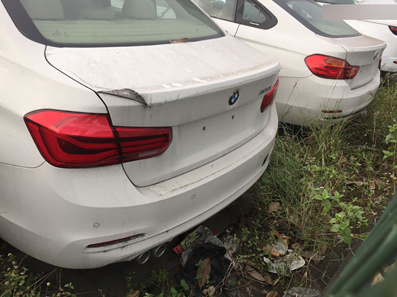 Nóng: Cận cảnh lô xe BMW và MINI đầu tiên của Trường Hải cập cảng tại TP. HCM Nóng: Cận cảnh lô xe BMW và MINI đầu tiên của Trường Hải cập cảng tại TP. HCM